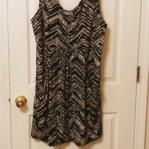 J. Valdi Plus Size Black/White Swim Cover-up